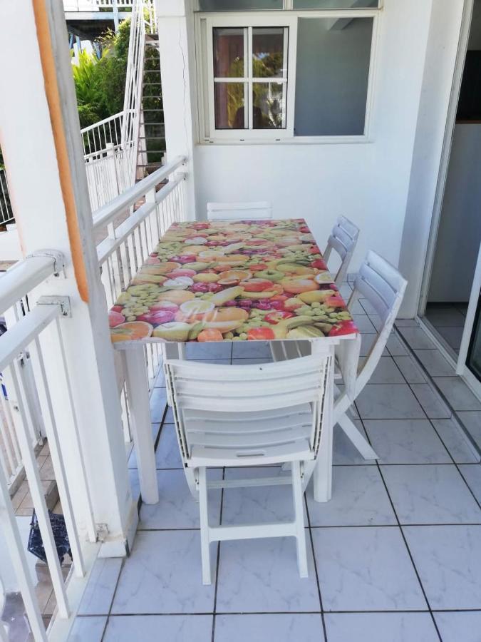 Villa Kazaluce - Appartement 2 Chambres Le Moule Kültér fotó